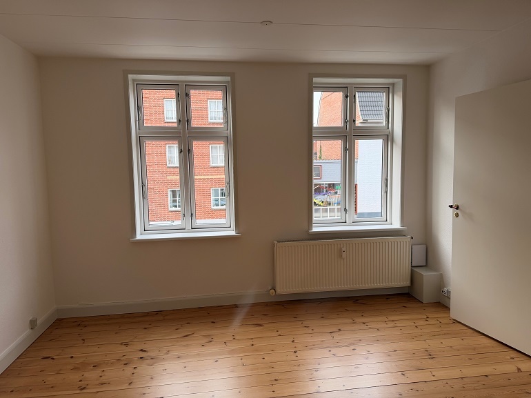 2-2031-311-8c1109260228f3fb11eae00aaad4f297