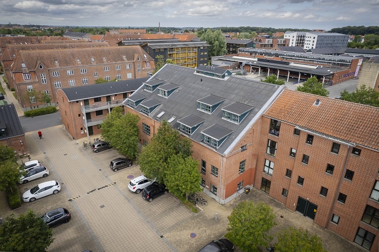 3-3018-200-669eb353b42e0854d1b3f2e3aeb94387