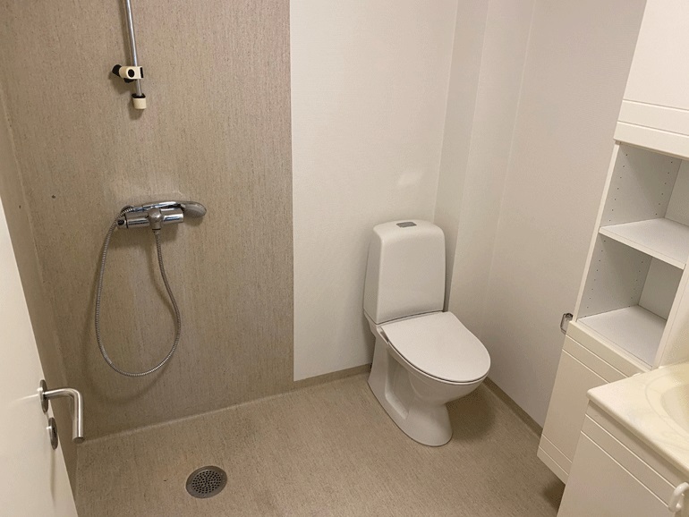 110-110014-1-18d498283d6df8046aa919d342006099